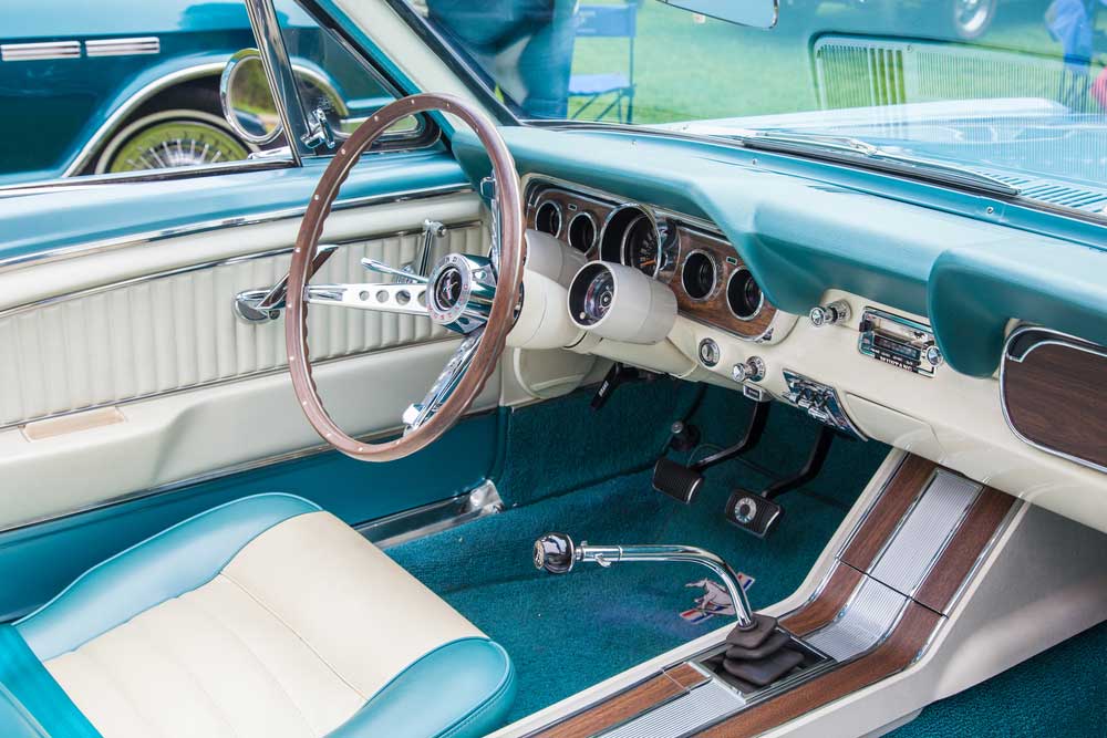 financial-planner-1 Interior of vintage car